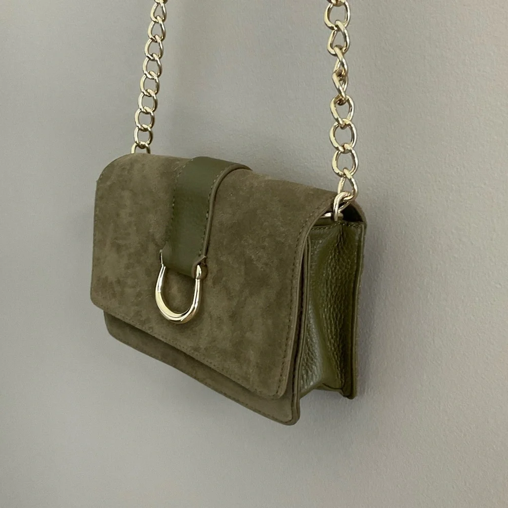 Talbot's Suede Leather NWOT Small Crossbody. - Picture 2 of 12